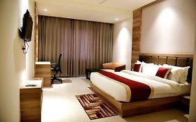 Hotel Crystal Grand
